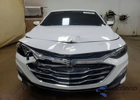 2019 Chevrolet Malibu Lt из США, поврежденный, VIN 1G1ZD5ST8KF119651